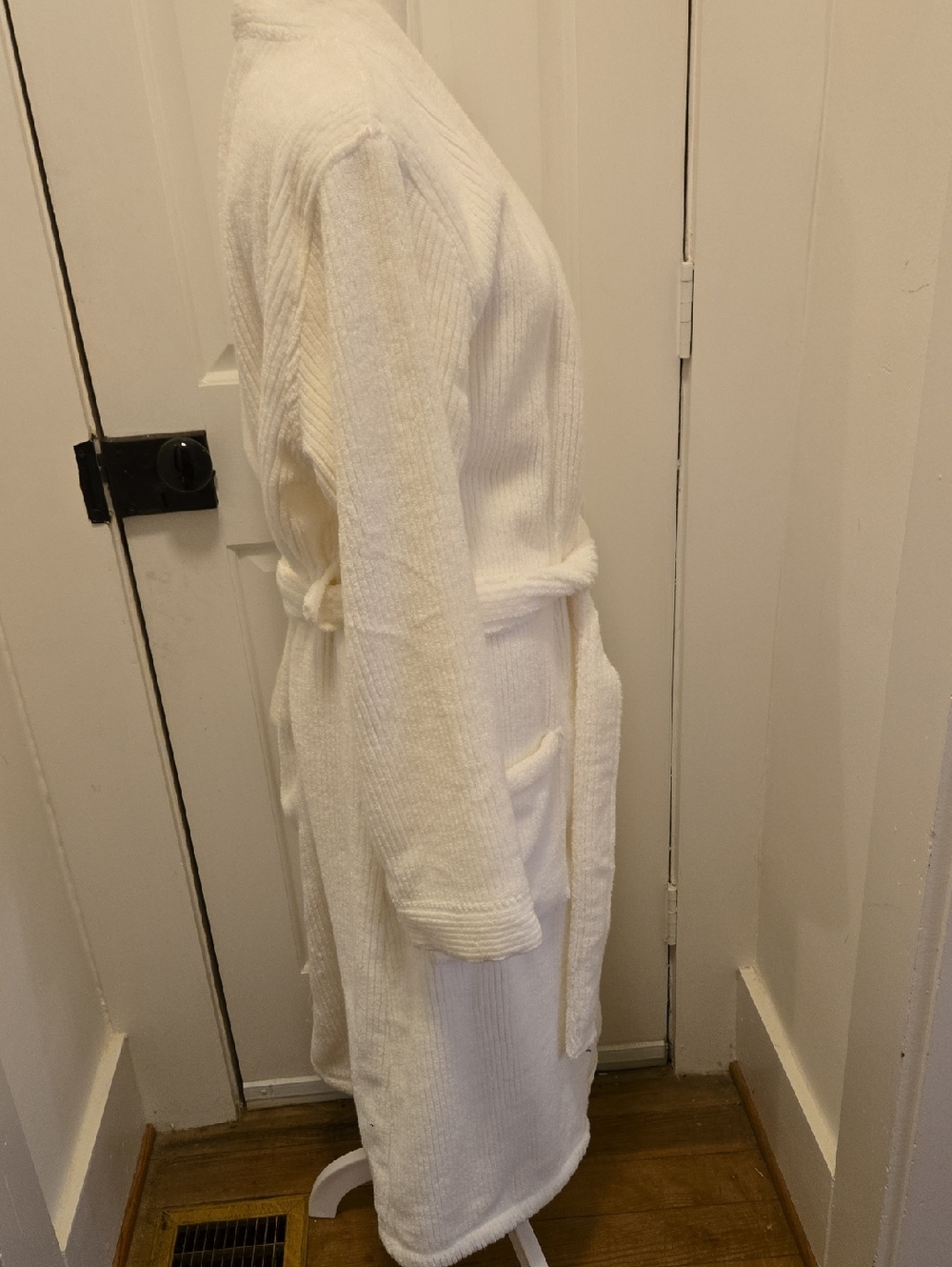 Parachute Soft Terry Rib Robe In White Size Medium - Picture 5 of 8